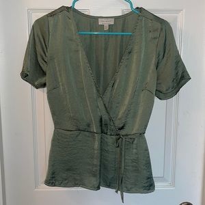 Lucky brand green wrap shirt with cinched waist